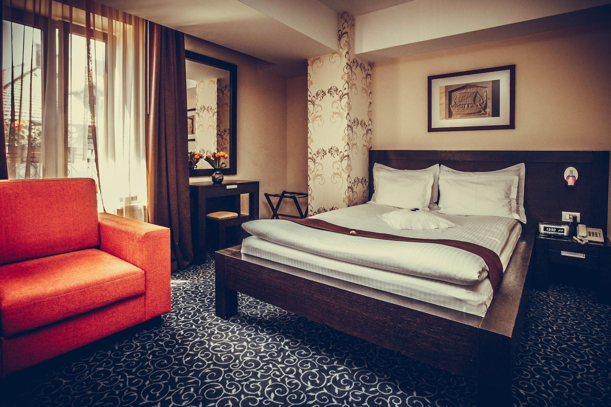 Hotel Cherica كونستانتا المظهر الخارجي الصورة