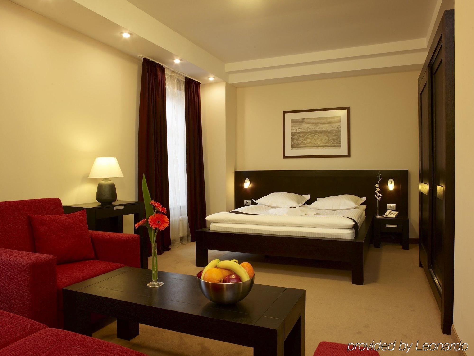 Hotel Cherica كونستانتا الغرفة الصورة